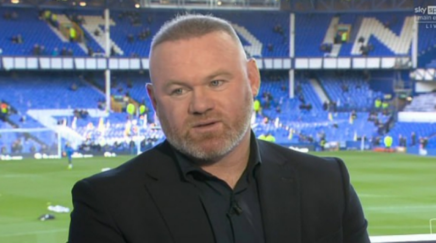 Wayne Rooney and Jamie Carragher Critique Liverpool's Defensive Failings in Merseyside Derby