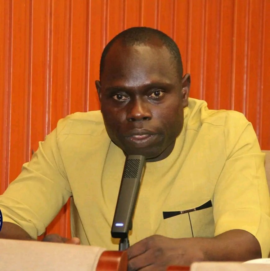 Representative Kwagrue Criticizes the Ministry of Education for Labeling Volunteer Teachers as Unqualified