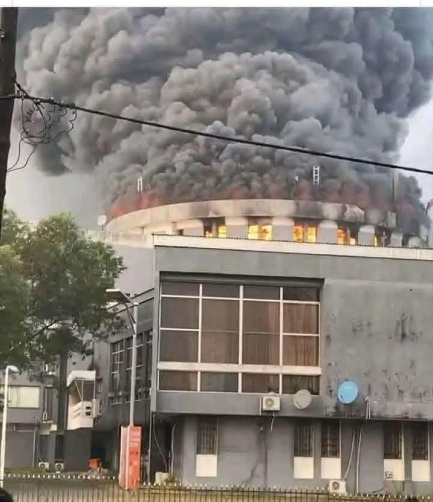 Prosecutors Ask Judge to Disband Jury in Capitol Arson Trial