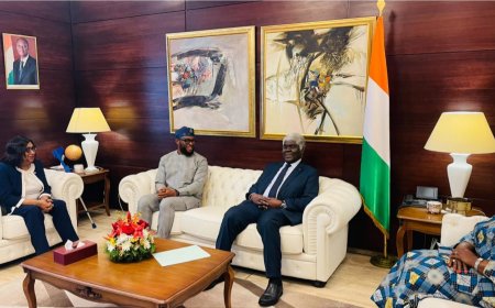Dr. Josiah Joekai Meets Ivorian Prime Minister, Conveys President Boakai’s Message on Regional Cooperation