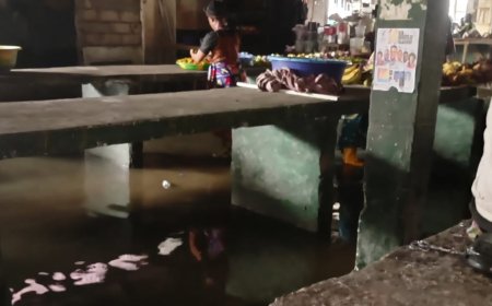 Flooded Duazon Market Leaves Vendors Struggling for Customers