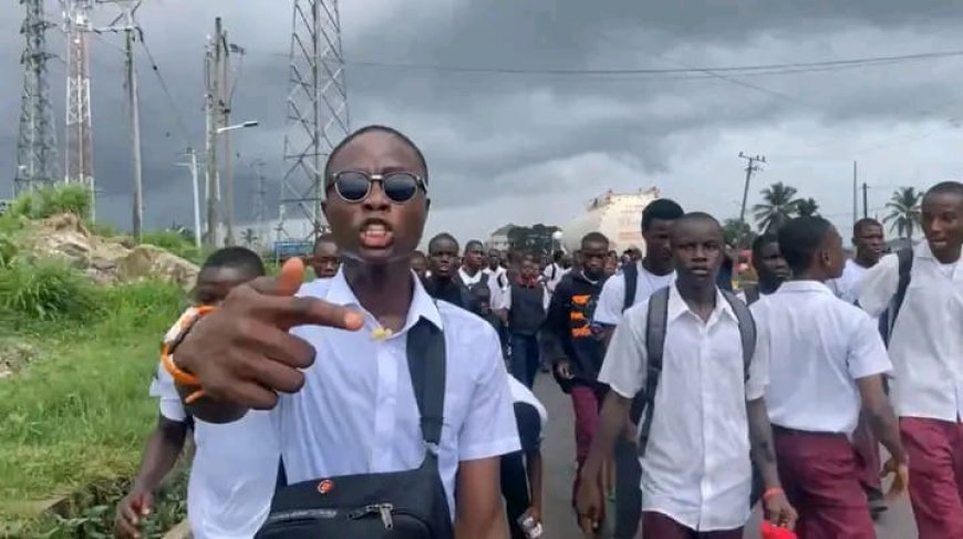 MCSS Students Protest Teachers’ Absence From Classrooms